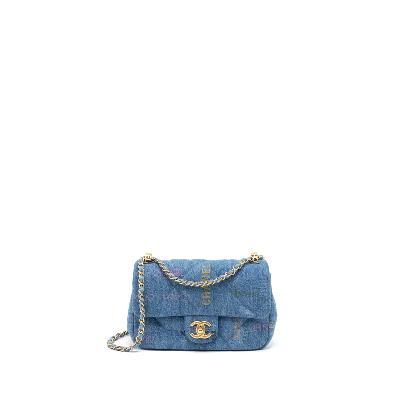 CHANEL Bag in Blue Denim Fabric with Beige Stitching  VALOIS VINTAGE PARIS